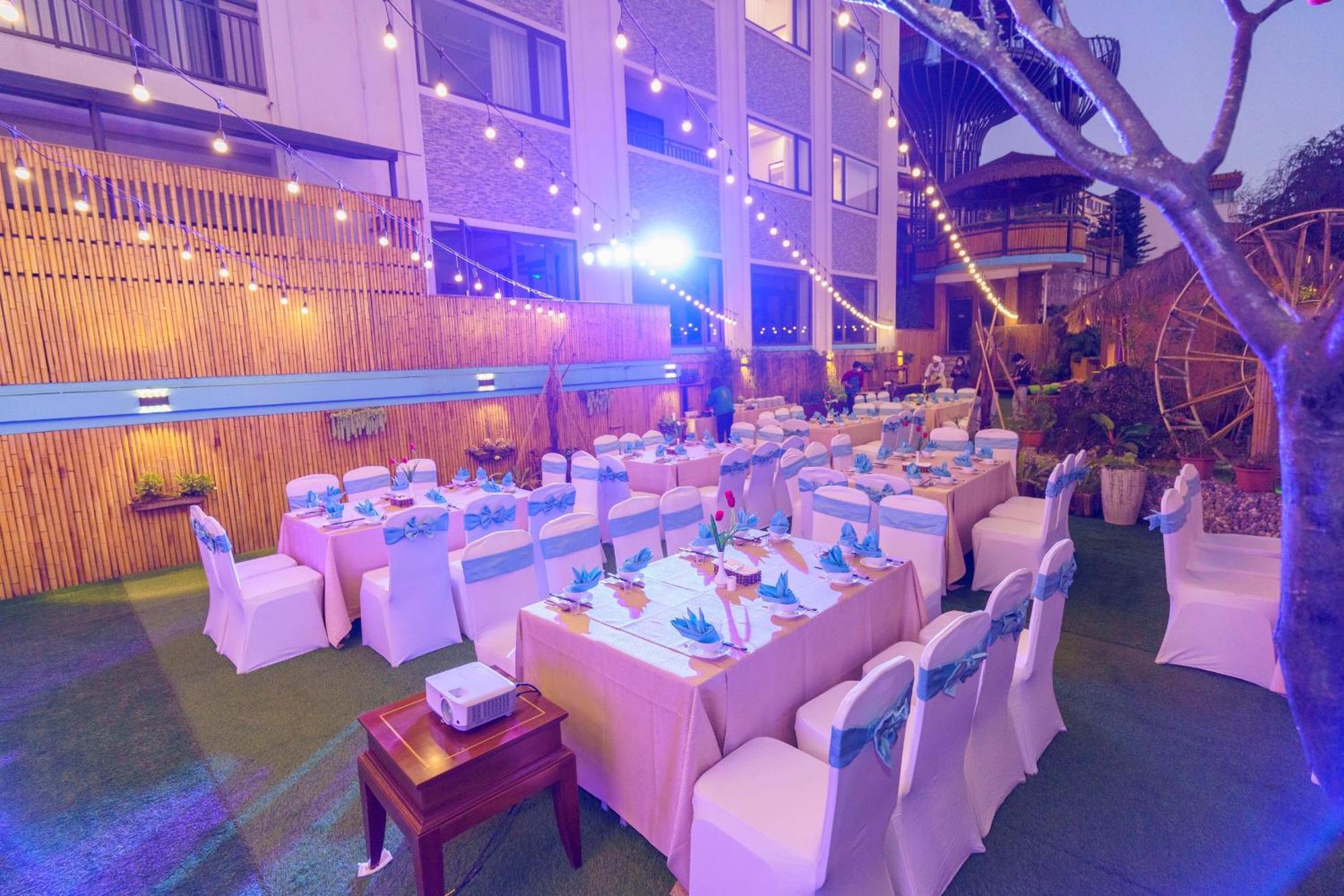 Bamboo Sapa Hotel Екстер'єр фото
